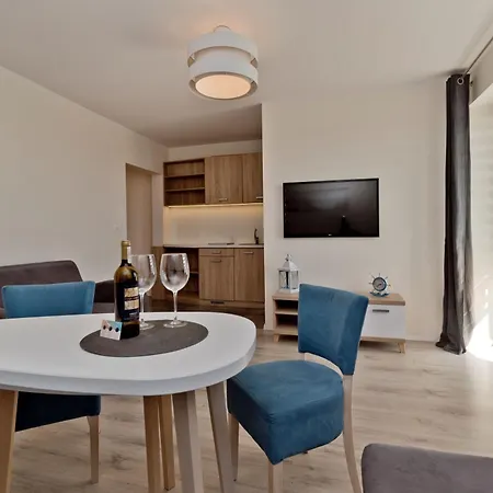 Agat Couette-café 3*